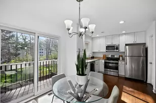 2434 Southgate Square, Reston, VA 20191 - Photo 8