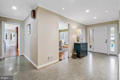 8503 W Boulevard Drive, Alexandria, VA 22308 - Photo 6