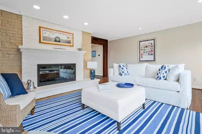 8503 W Boulevard Drive, Alexandria, VA 22308 - Photo 10