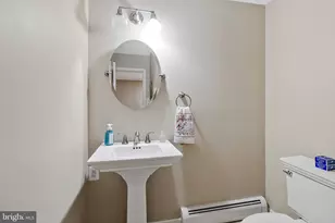 8503 W Boulevard Dr, Alexandria, VA 22308 - Photo 50