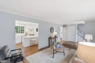 5506 Kempton Dr, Springfield, VA 22151 - Photo 4