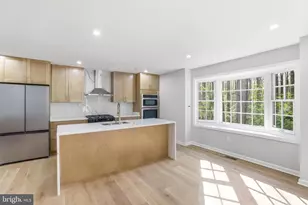 12136 Westwood Hills Dr, Herndon, VA 20171 - Photo 20