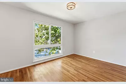 11556 Links Drive, Reston, VA 20190 - Photo 16