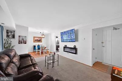 2821 Kalmia Lee Court #302, Falls Church, VA 22042 - Photo 4