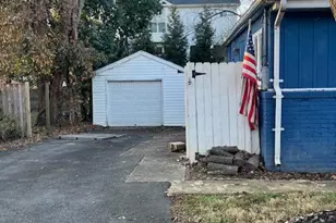 8106 Fort Hunt Rd, Alexandria, VA 22308 - Photo 6