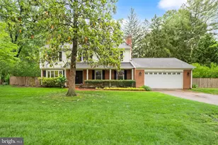 1516 Tuba Ct, Vienna, VA 22182 - Photo 2