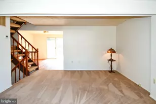 9803 Tara Ct, Burke, VA 22015 - Photo 12