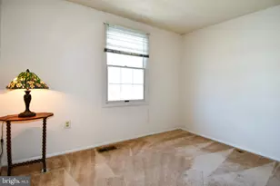 9803 Tara Ct, Burke, VA 22015 - Photo 36