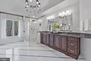 8611 Brook Rd, McLean, VA 22102 - Photo 50