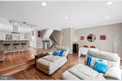 12021 Insha Court, Reston, VA 20191 - Photo 14