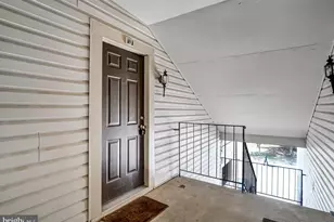 6925 Mary Caroline Cir, Alexandria, VA 22310 - Photo 36