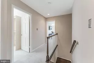 10417 Silk Oak Dr, Vienna, VA 22182 - Photo 28