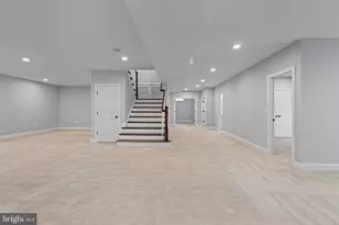 7606 Leonard Dr, Falls Church, VA 22043 - Photo 54