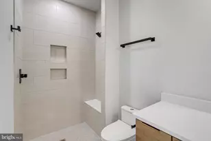 8313 Syracuse Cir, Vienna, VA 22180 - Photo 34