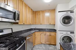 1433 Northgate Square, Reston, VA 20190 - Photo 14