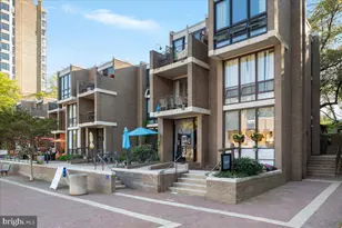 1433 Northgate Square, Reston, VA 20190 - Photo 32