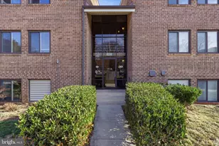 1433 Northgate Square, Reston, VA 20190 - Photo 4