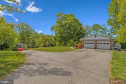 5655 Glenwood Drive, Alexandria, VA 22310 - Photo 6