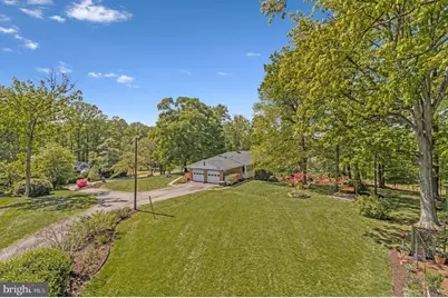 5655 Glenwood Drive, Alexandria, VA 22310 - Photo 10