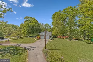 5655 Glenwood Dr, Alexandria, VA 22310 - Photo 8