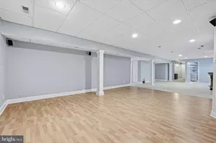 3515 Devon Dr, Falls Church, VA 22042 - Photo 34