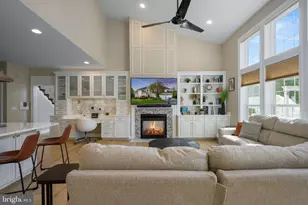 8937 Rhododendron Cir, Lorton, VA 22079 - Photo 22