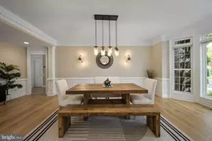 8937 Rhododendron Cir, Lorton, VA 22079 - Photo 6