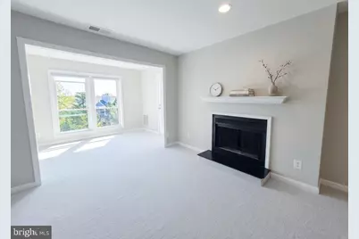 3176 Summit Square Drive #4-E4, Oakton, VA 22124 - Photo 12