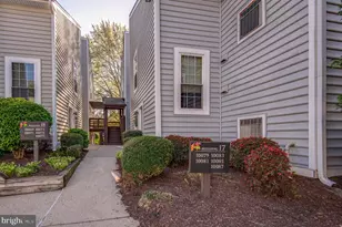 10087 Oakton Terrace Rd, Oakton, VA 22124 - Photo 34