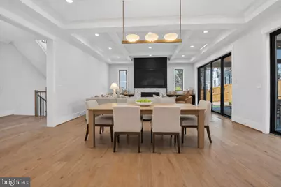 6928 Whitehall Place, McLean, VA 22101 - Photo 12