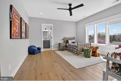 6928 Whitehall Place, McLean, VA 22101 - Photo 24