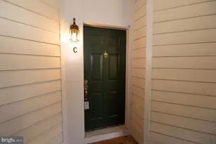 11304 Sundial Ct, Reston, VA 20194 - Photo 4