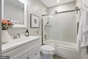 12903 Oak Lawn Pl, Herndon, VA 20171 - Photo 12