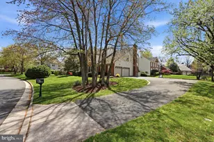 12903 Oak Lawn Pl, Herndon, VA 20171 - Photo 4