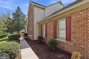 12903 Oak Lawn Pl, Herndon, VA 20171 - Photo 6