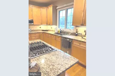 5924 Chesterbrook Road, McLean, VA 22101 - Photo 6