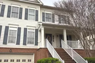 5924 Chesterbrook Rd, McLean, VA 22101 - Photo 2