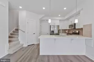 13270 Woodland Park Rd, Herndon, VA 20171 - Photo 6