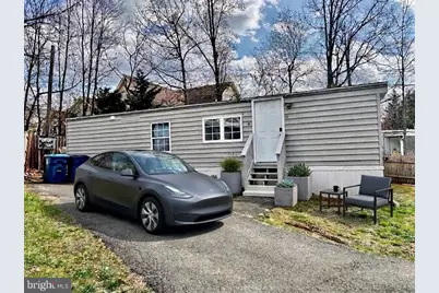 11209 Mobile Drive, Fairfax, VA 22030 - Photo 1