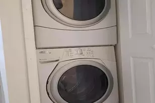 1912 Prelude Dr, Vienna, VA 22182 - Photo 36