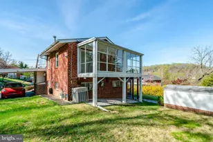 5517 Gwyn Pl, Alexandria, VA 22312 - Photo 18