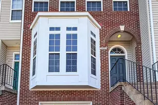 14647 Seasons Dr, Centreville, VA 20120 - Photo 1