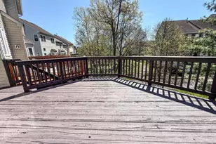 14647 Seasons Dr, Centreville, VA 20120 - Photo 26