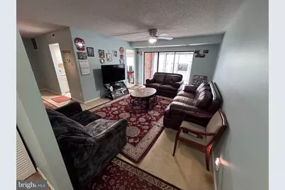 10225 Valentino Drive #7201, Oakton, VA 22124 - Photo 4