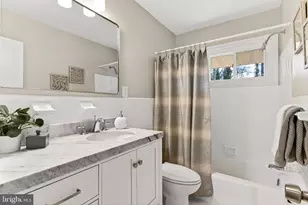 6451 Queen Anne Terrace, Falls Church, VA 22044 - Photo 28