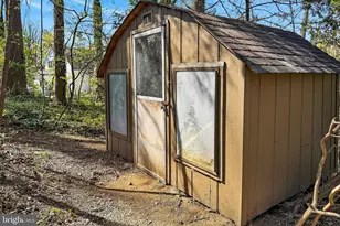 6451 Queen Anne Terrace, Falls Church, VA 22044 - Photo 52