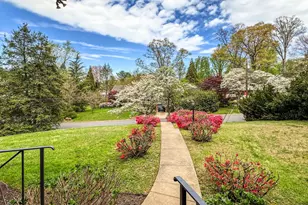 6451 Queen Anne Terrace, Falls Church, VA 22044 - Photo 4