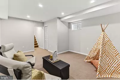 6451 Queen Anne Terrace, Falls Church, VA 22044 - Photo 40