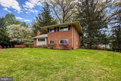 6451 Queen Anne Terrace, Falls Church, VA 22044 - Photo 2