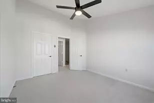 13046 Cabin Creek Rd, Herndon, VA 20171 - Photo 18